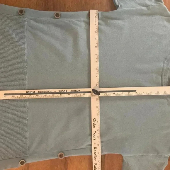 Grace The Perfect Fit Button Side Pullover Women's Sweater Size Medium - Picture 4 of 9